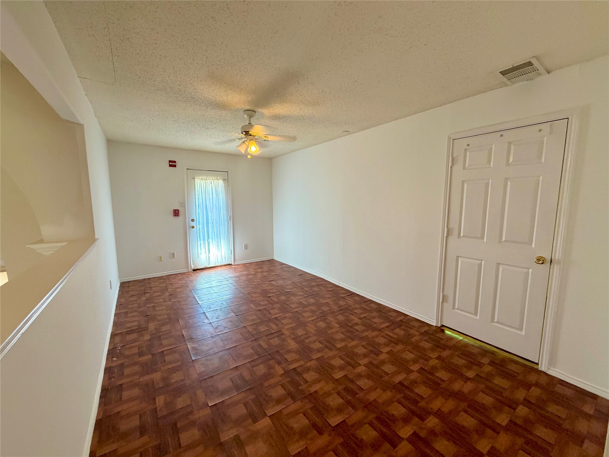 5518 Heathercrest Drive