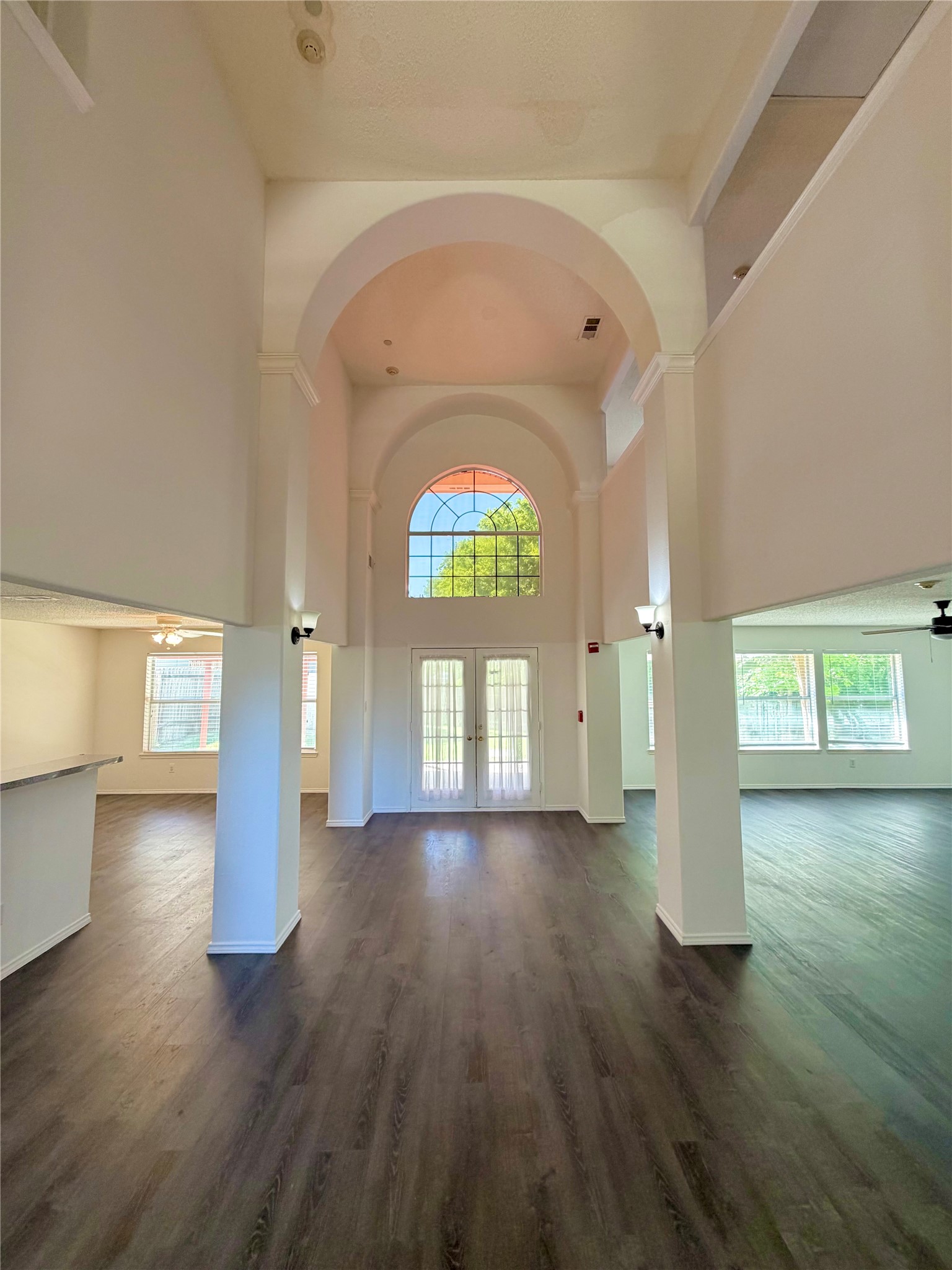 5518 Heathercrest Drive