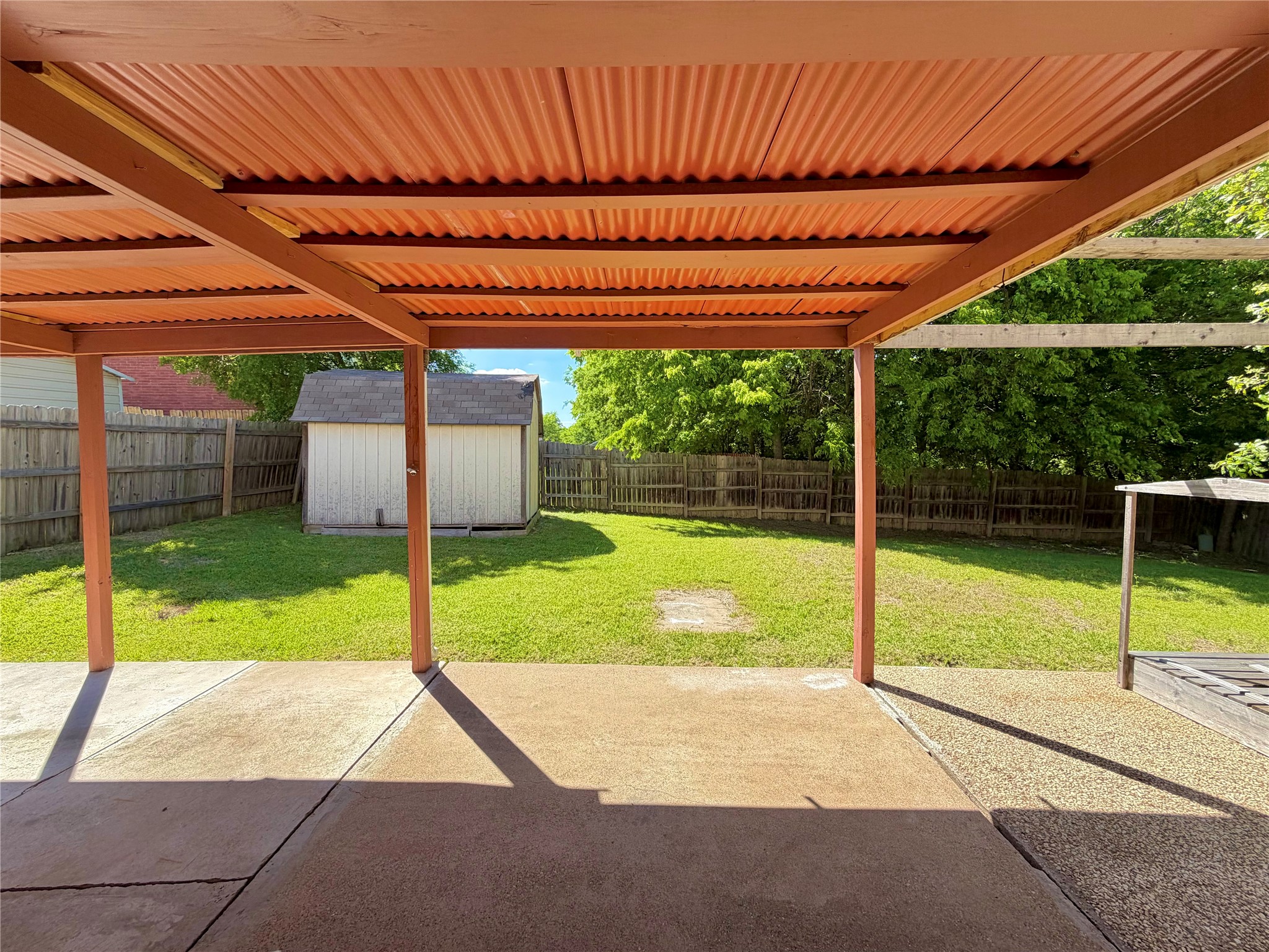 5518 Heathercrest Drive