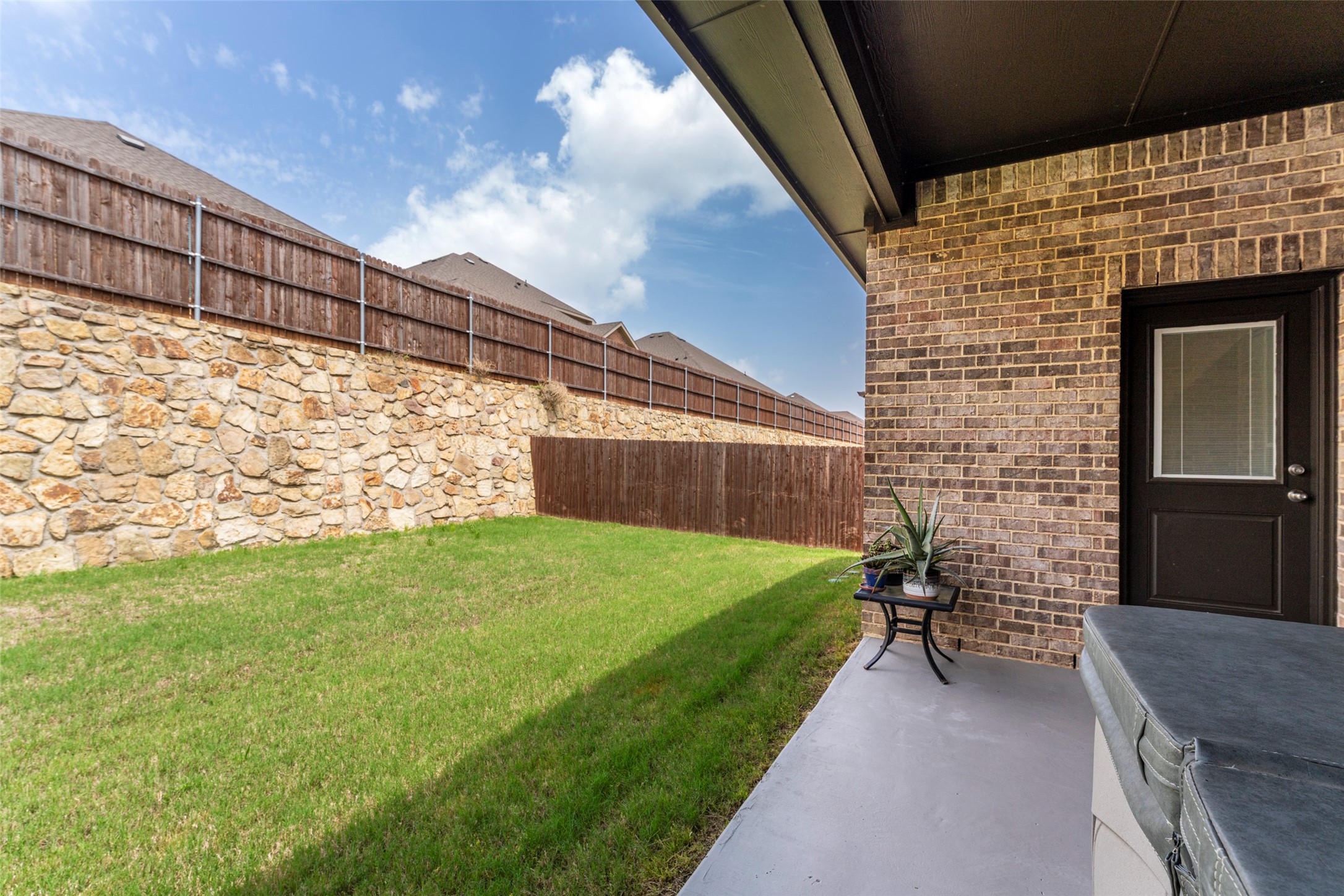 3648 Walnut Ridge Drive
