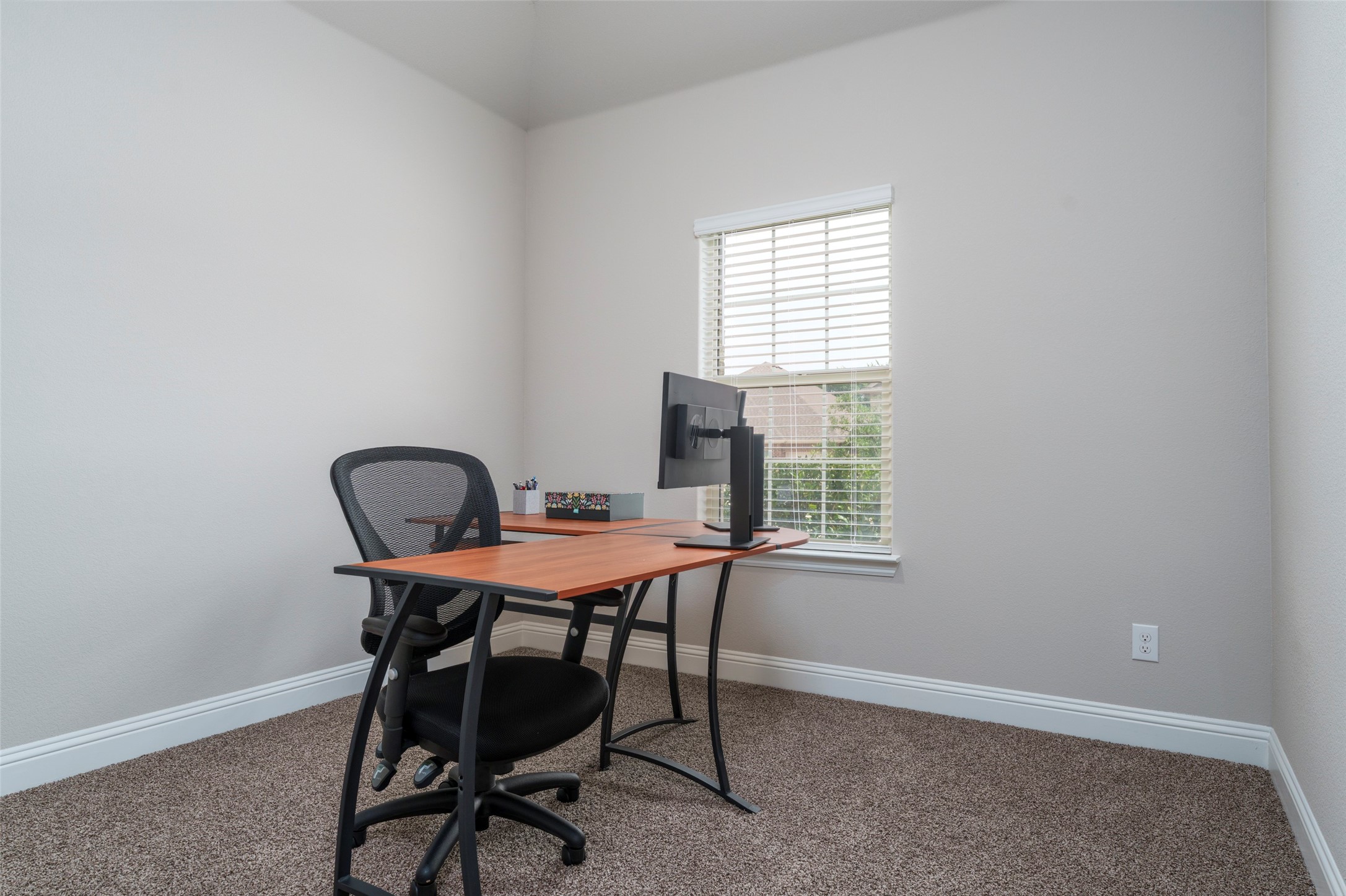 3648 Walnut Ridge Drive