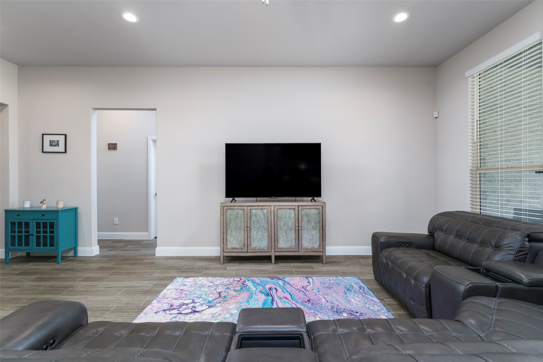 3648 Walnut Ridge Drive