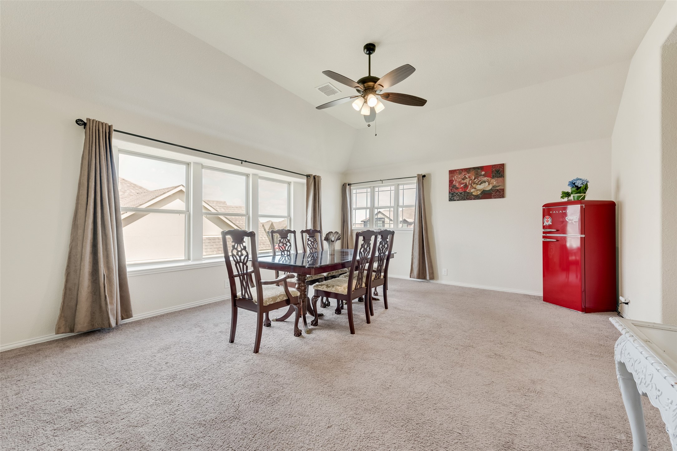 1017 Vista Lane