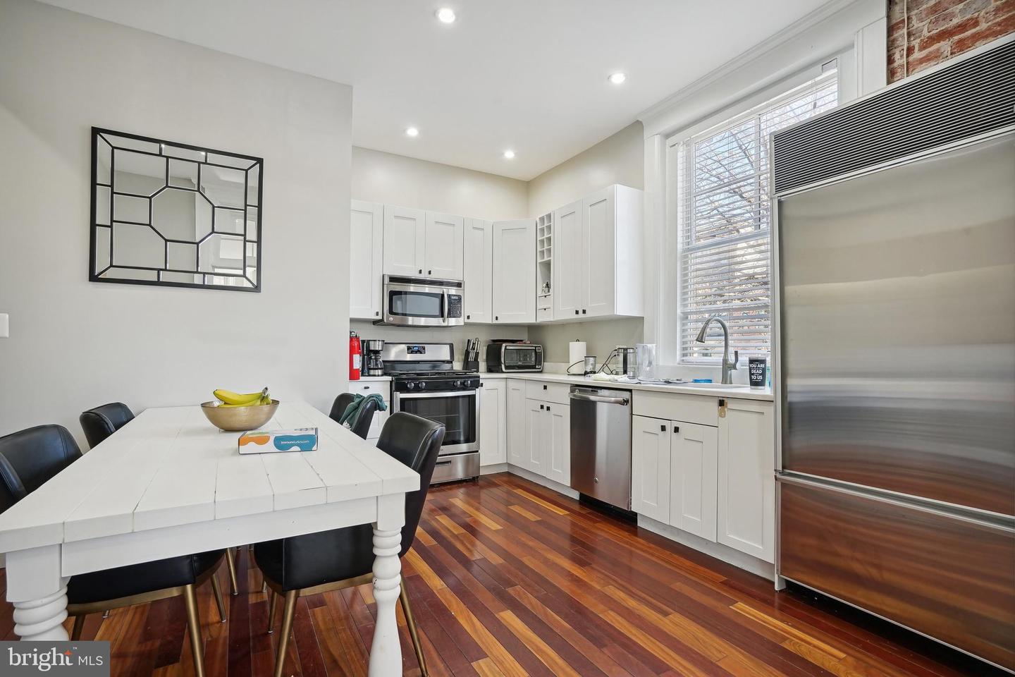 1101 P St NW