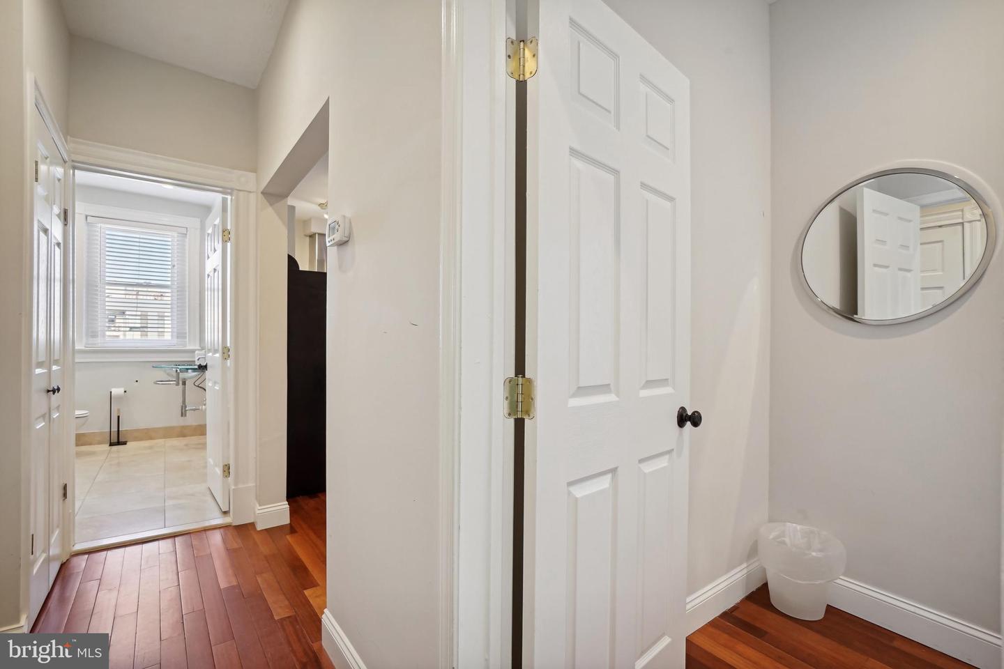 1101 P St NW