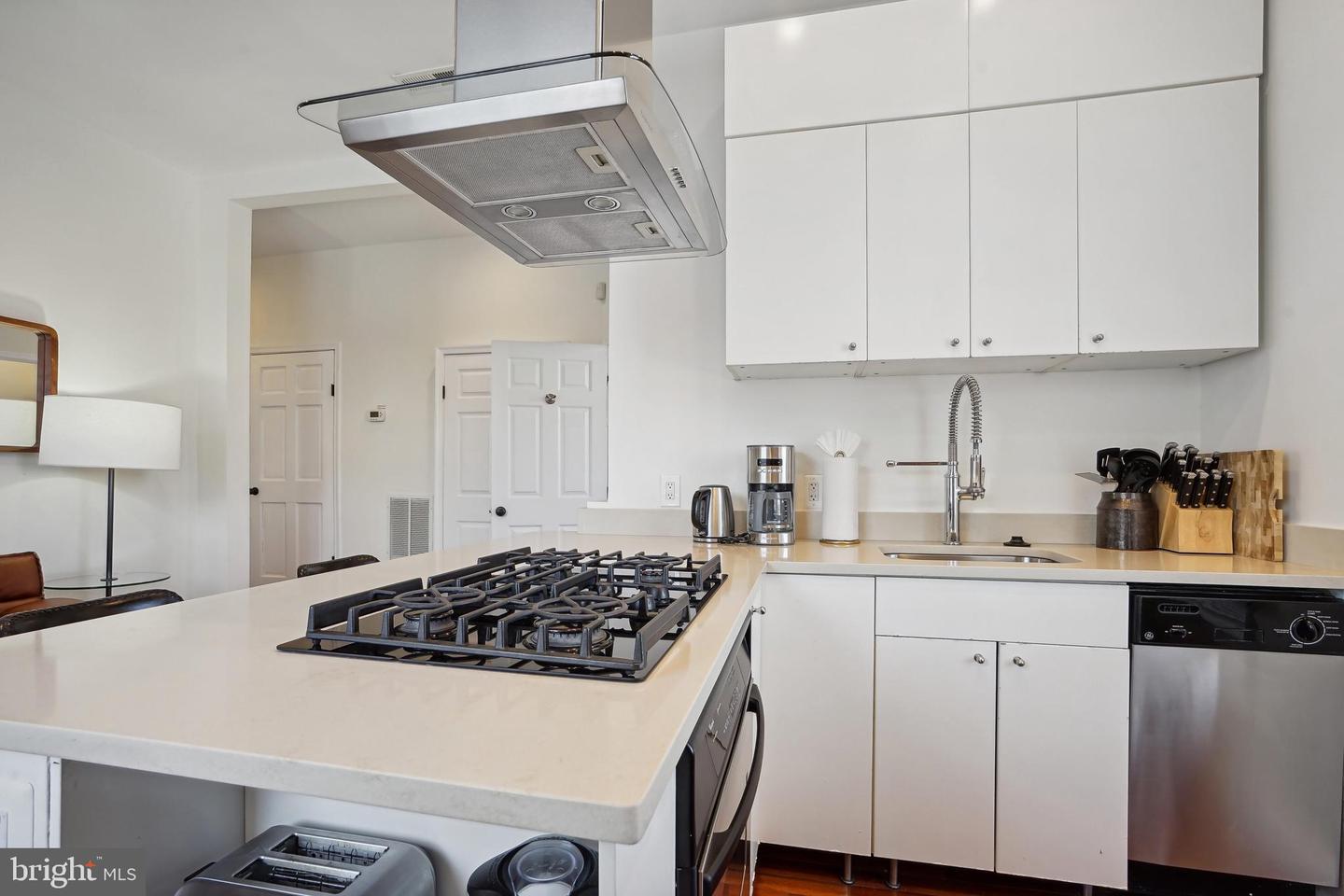 1101 P St NW