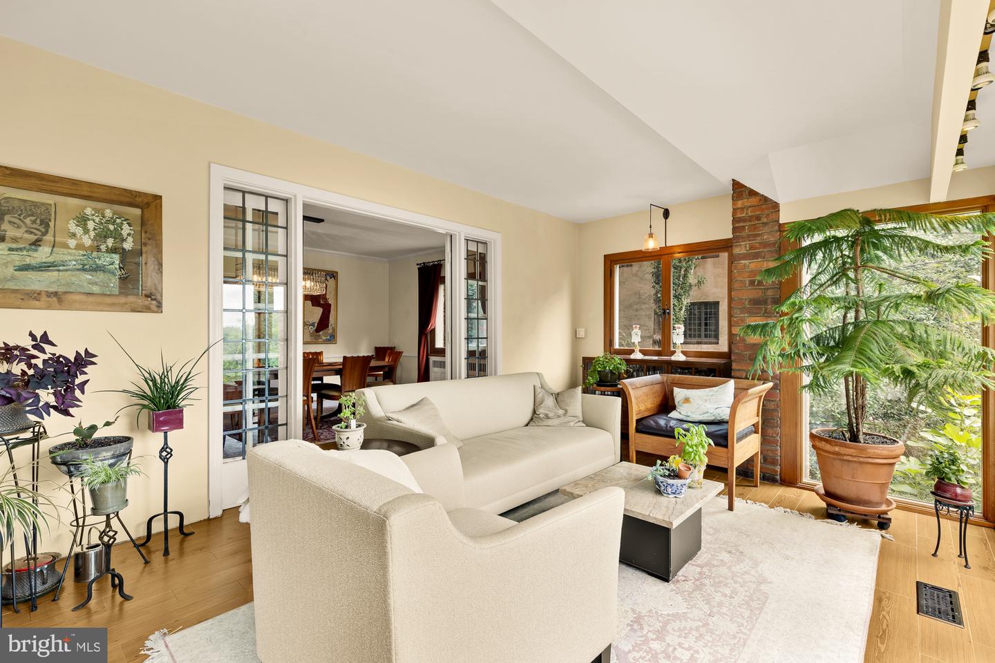 3111 CHAIN BRIDGE RD NW