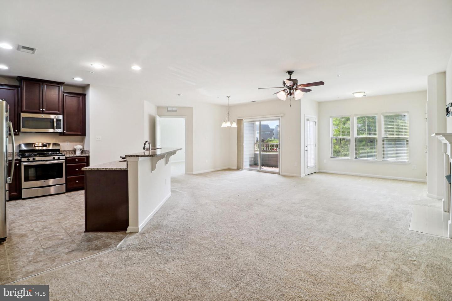 6490 Calverton Dr #204