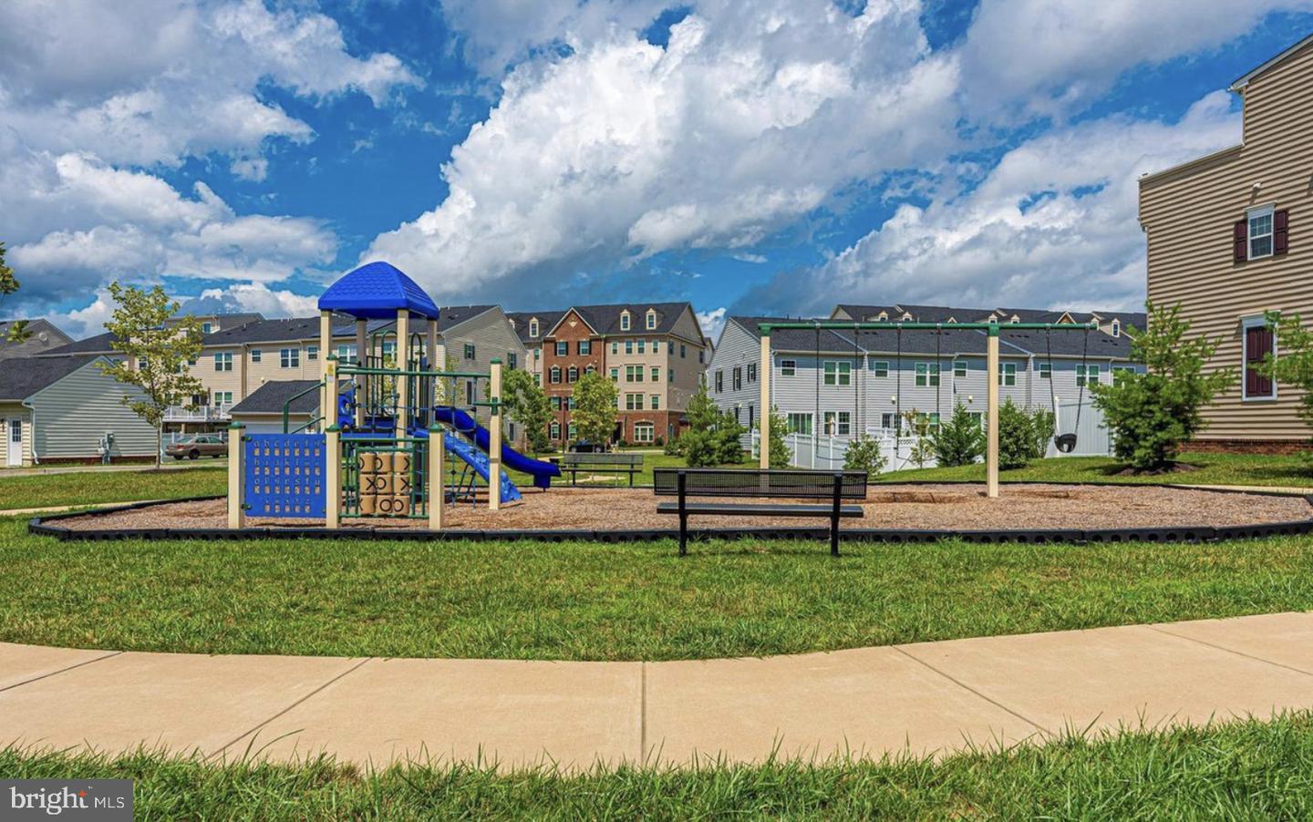 6490 Calverton Dr #204