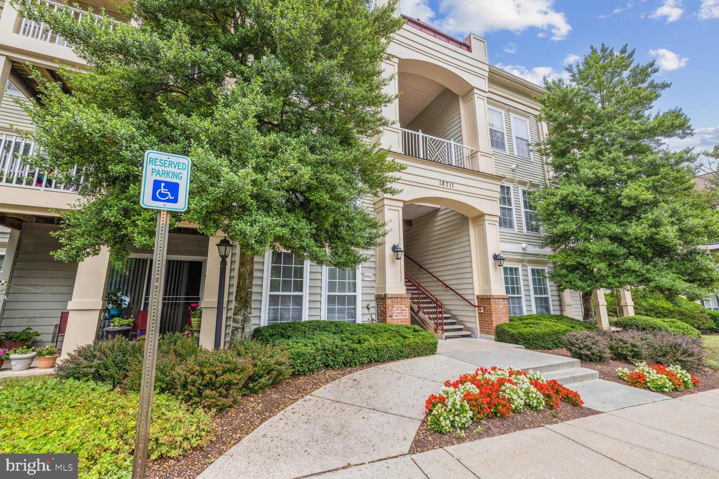 18711 Sparkling Water Dr #10-E