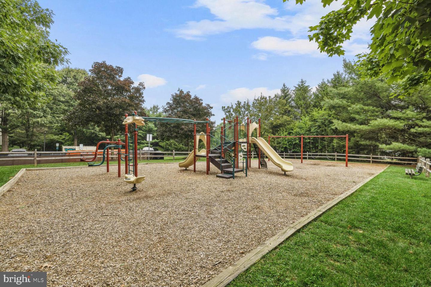 18711 Sparkling Water Dr #10-E