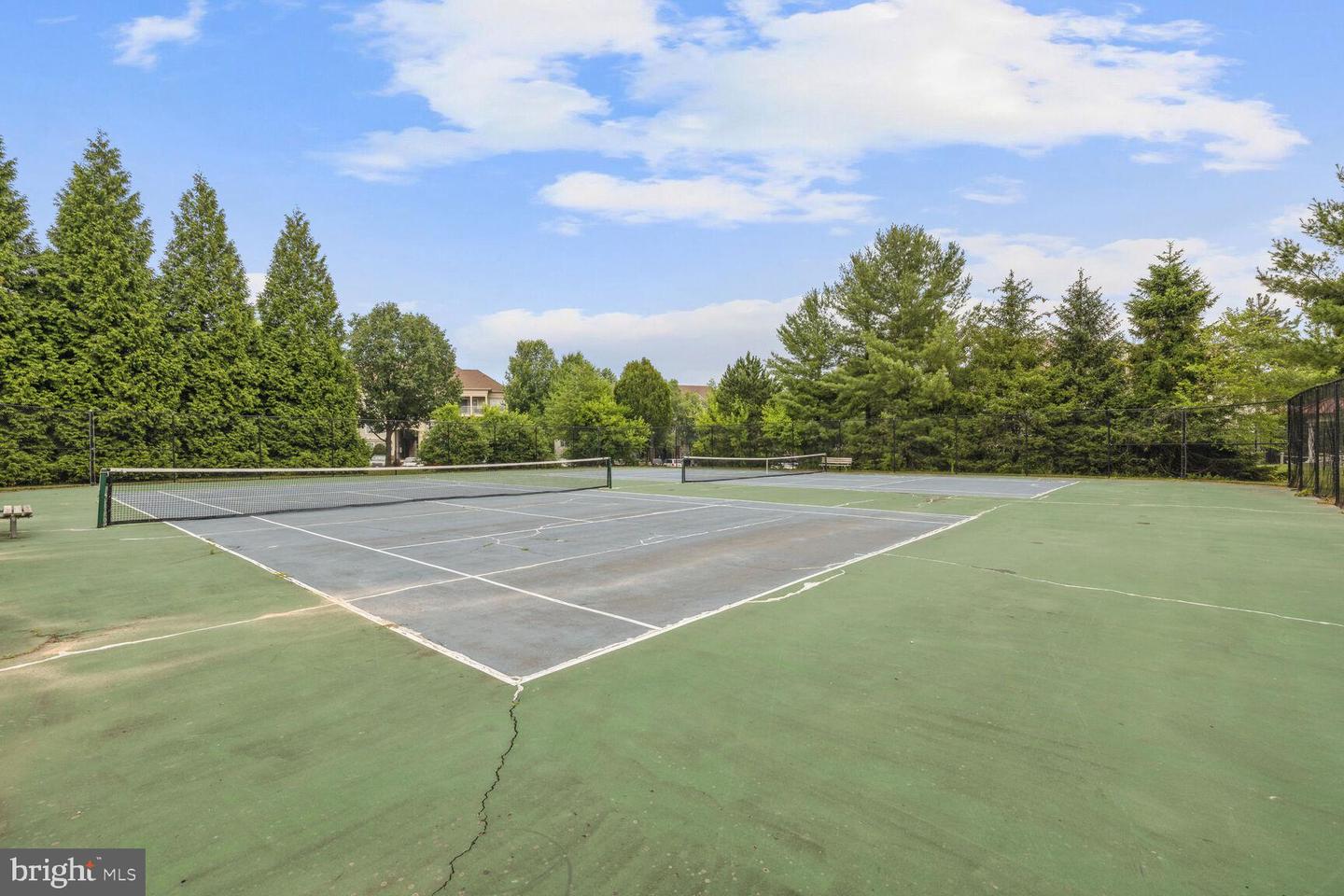 18711 Sparkling Water Dr #10-E