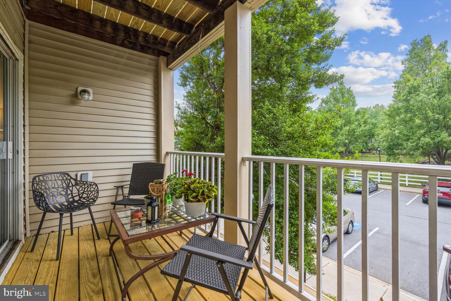 18711 Sparkling Water Dr #10-E