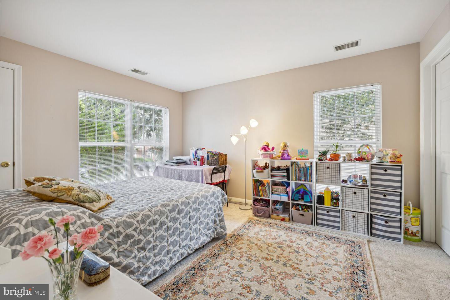 18711 Sparkling Water Dr #10-E