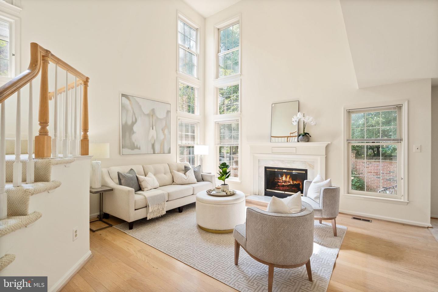 10920 Bloomingdale Dr