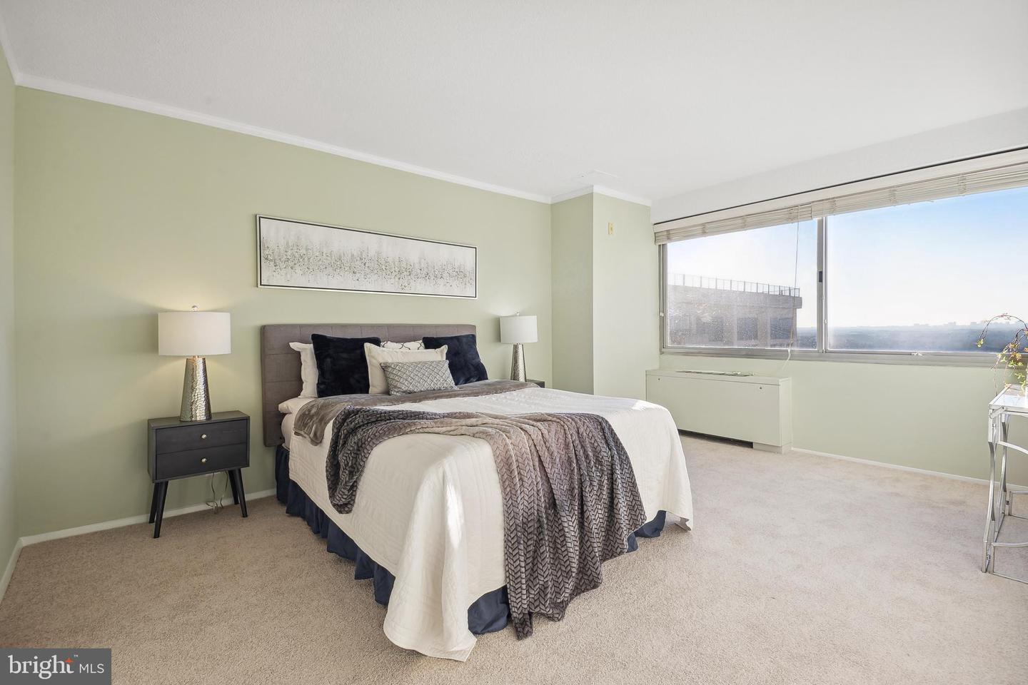 4515 Willard Ave #2417s