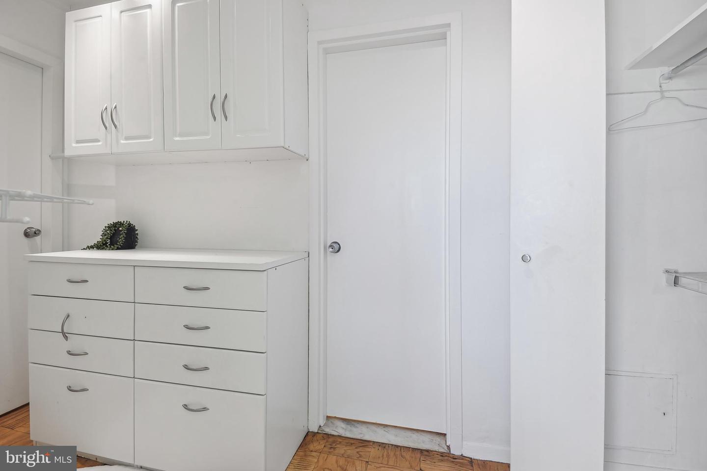 4515 Willard Ave #2417s