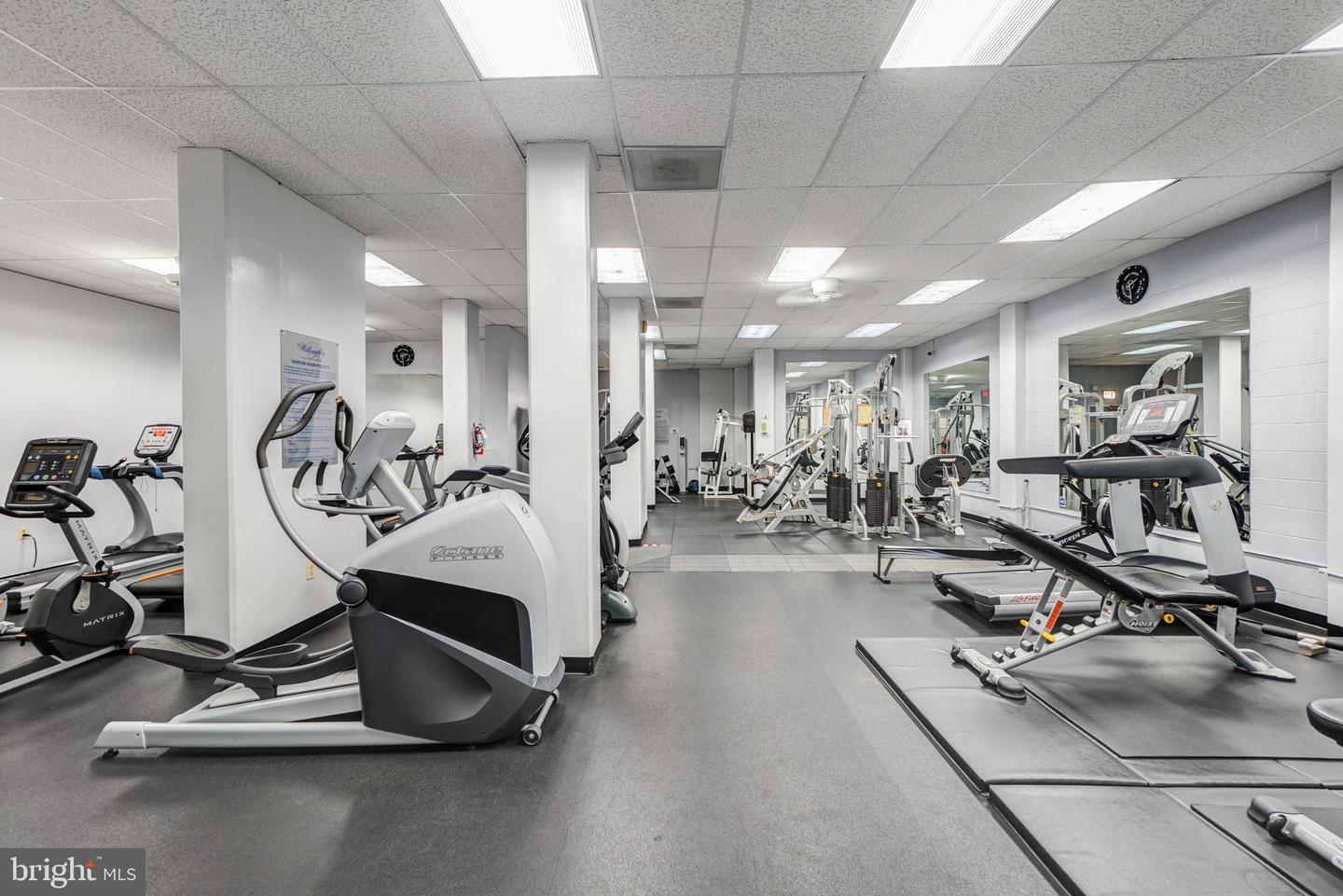 5500 FRIENDSHIP BLVD #1721N