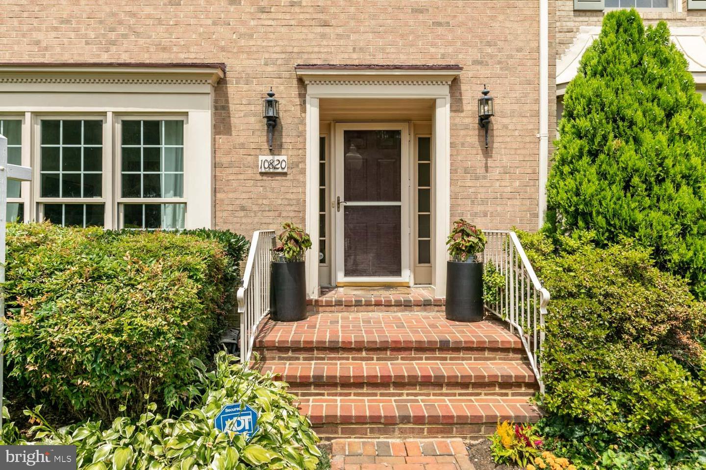 10820 Brewer House Rd