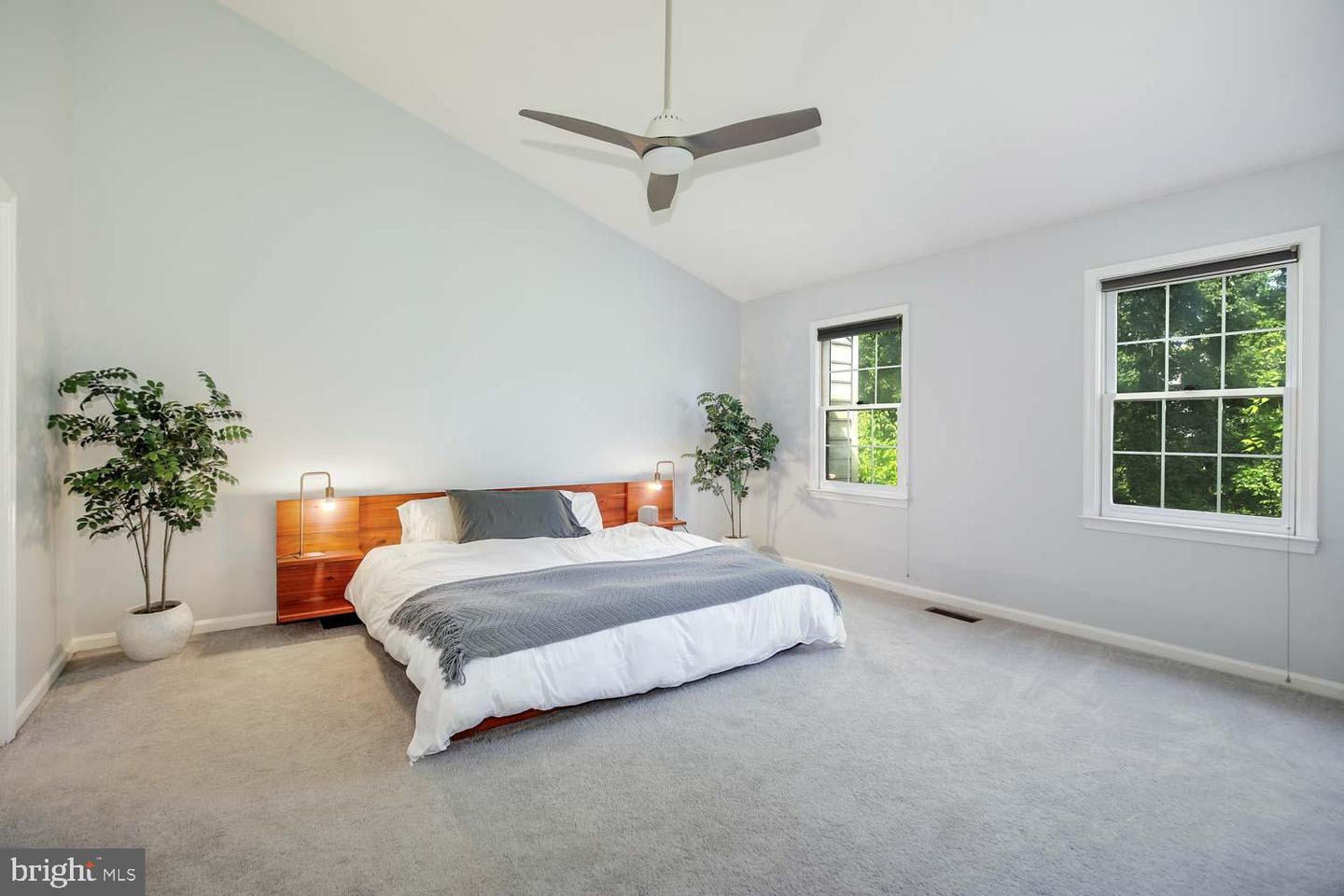 10820 Brewer House Rd