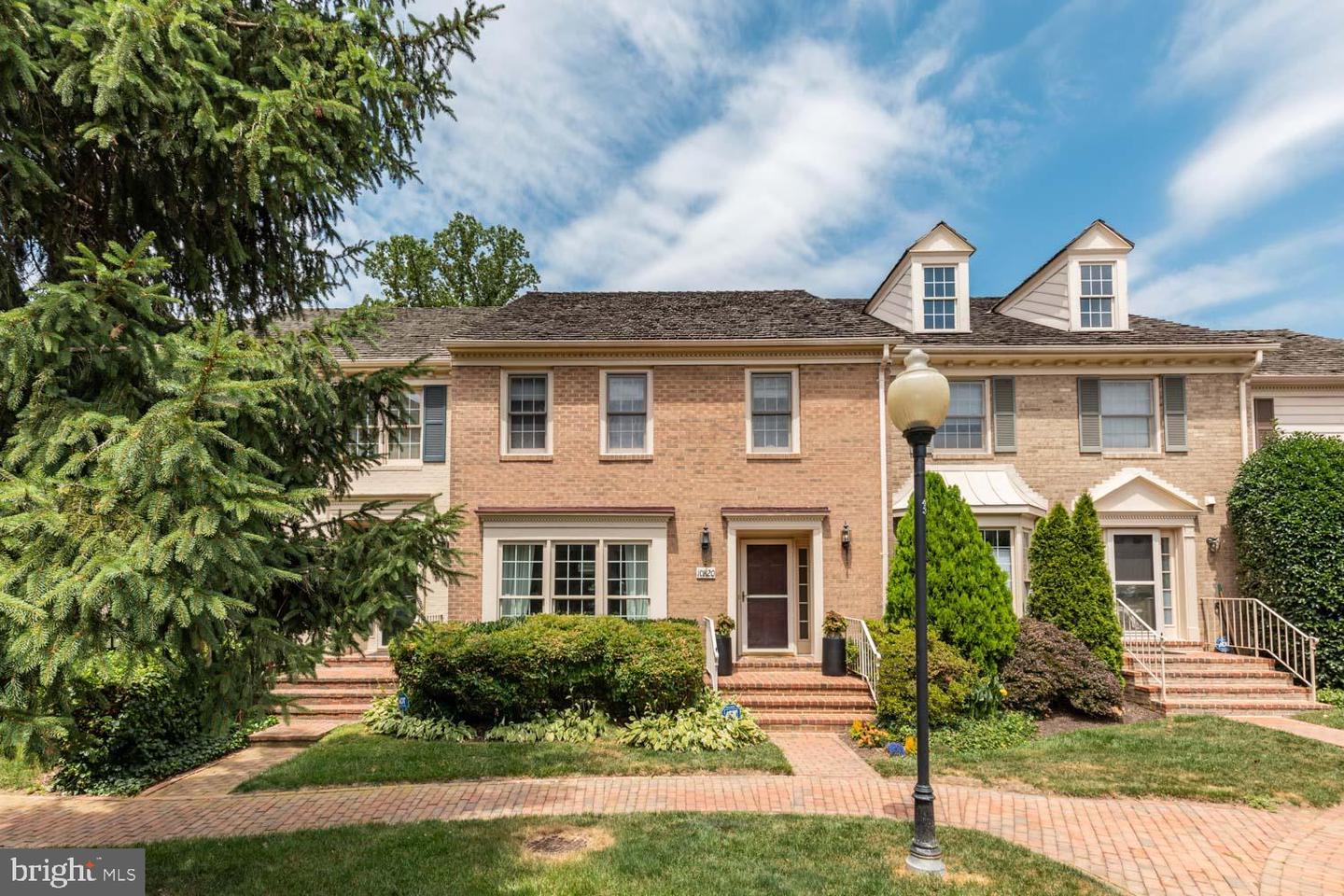 10820 Brewer House Rd