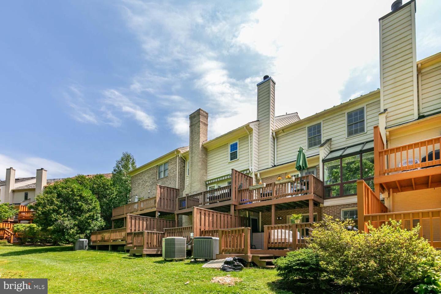 10820 Brewer House Rd