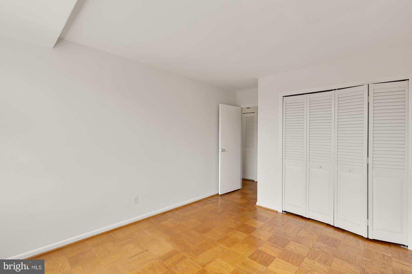 4977 Battery Ln #1-616