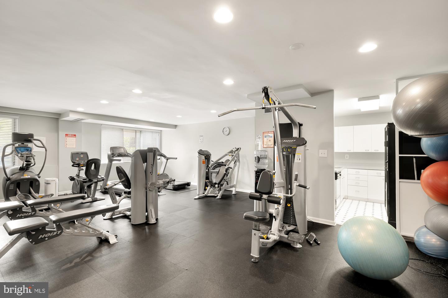 4977 Battery Ln #1-616