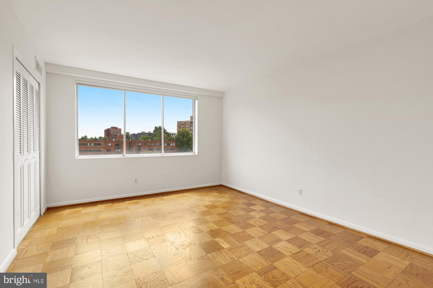 4977 Battery Ln #1-616