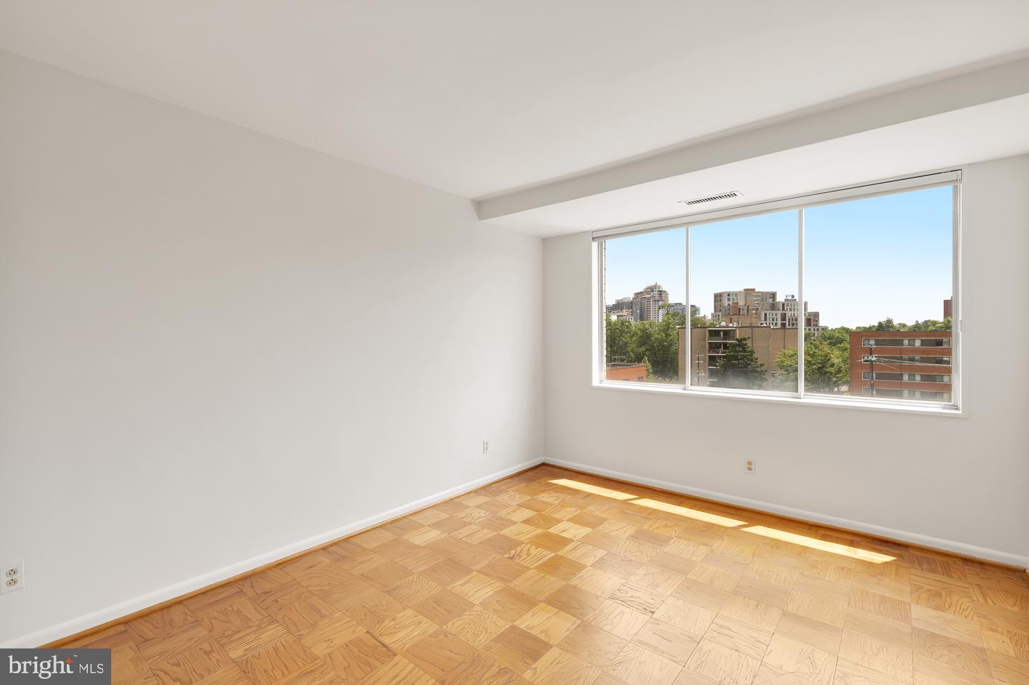 4977 Battery Ln #1-616