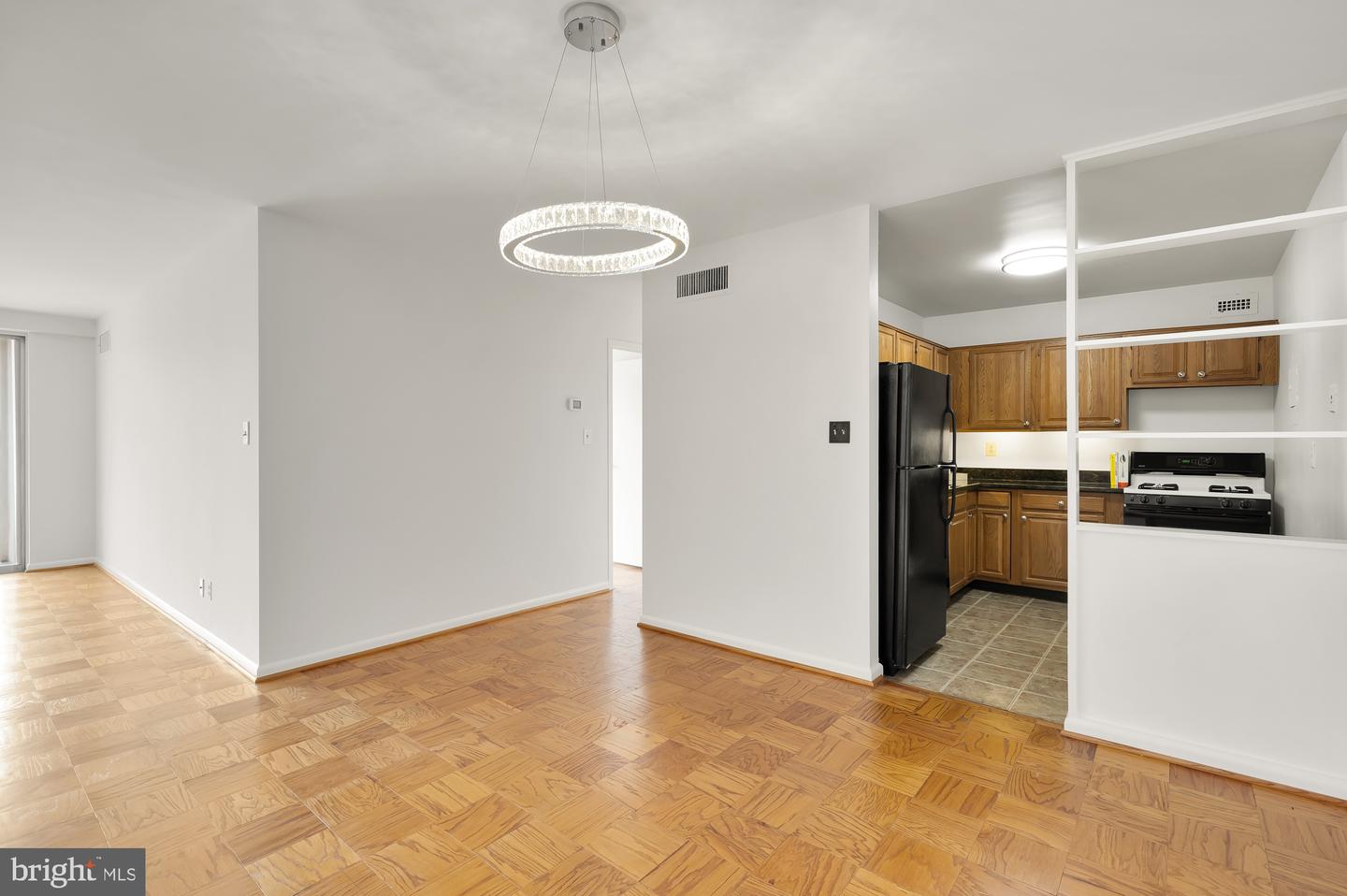 4977 Battery Ln #1-616