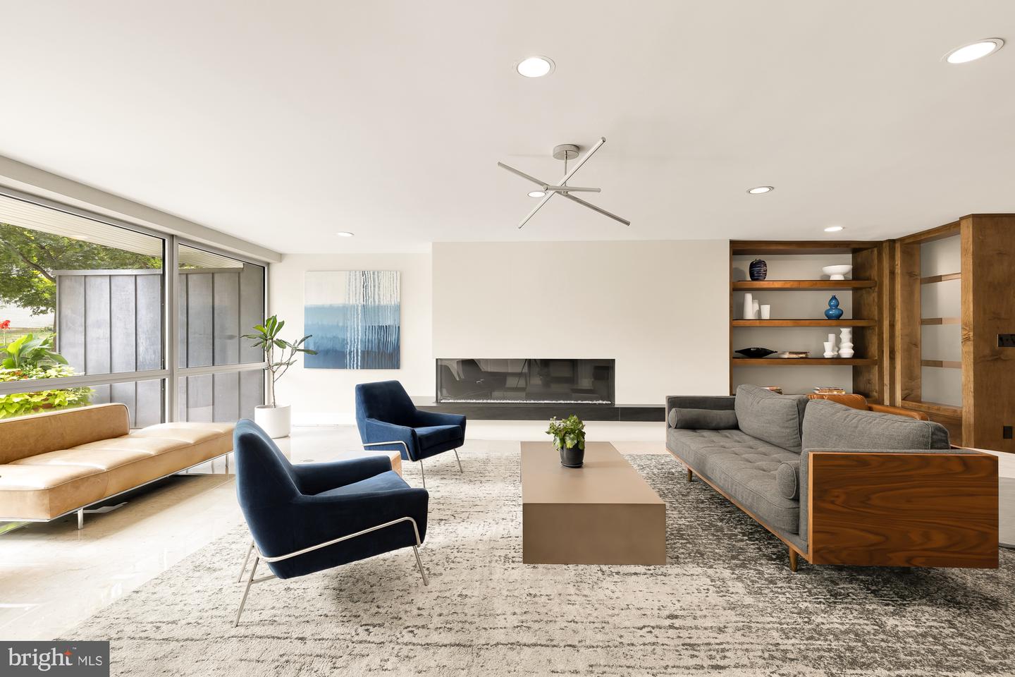 4977 Battery Ln #1-616