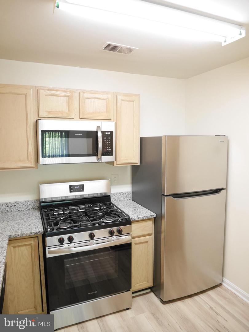 13203-B Astoria Hill Ct #13203