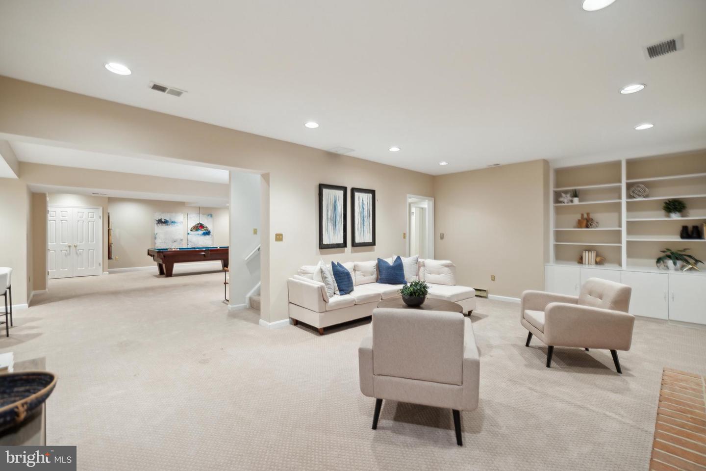 10720 Stapleford Hall Dr