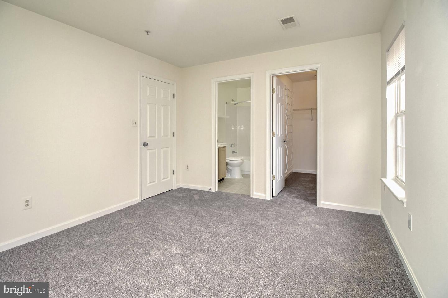 13203 ASTORIA HILL CT #B