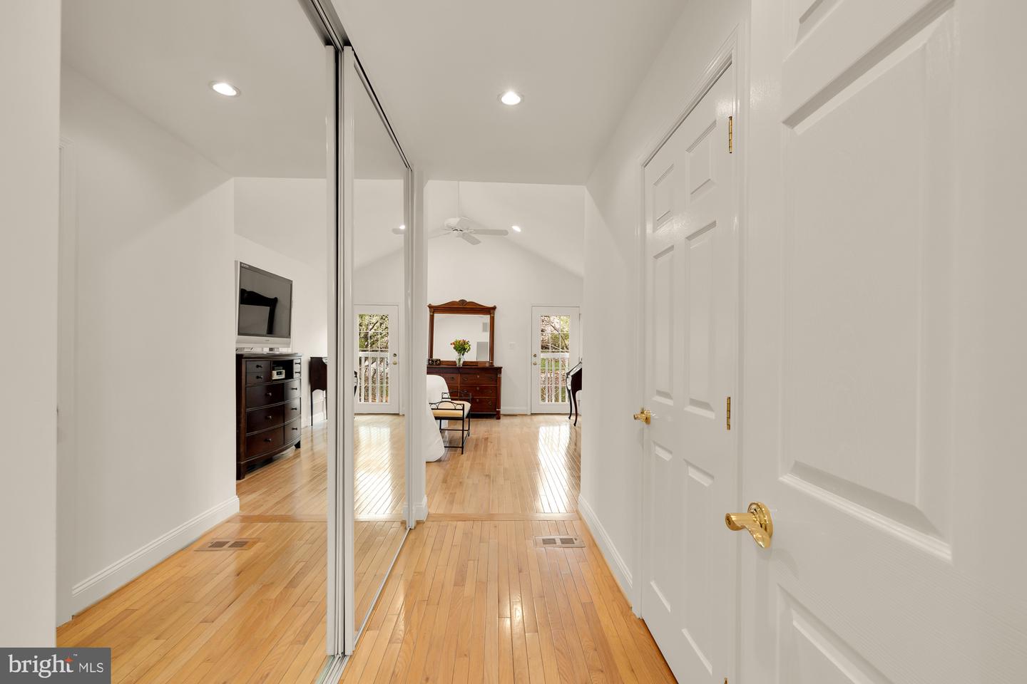 5963 Ranleigh Manor Dr