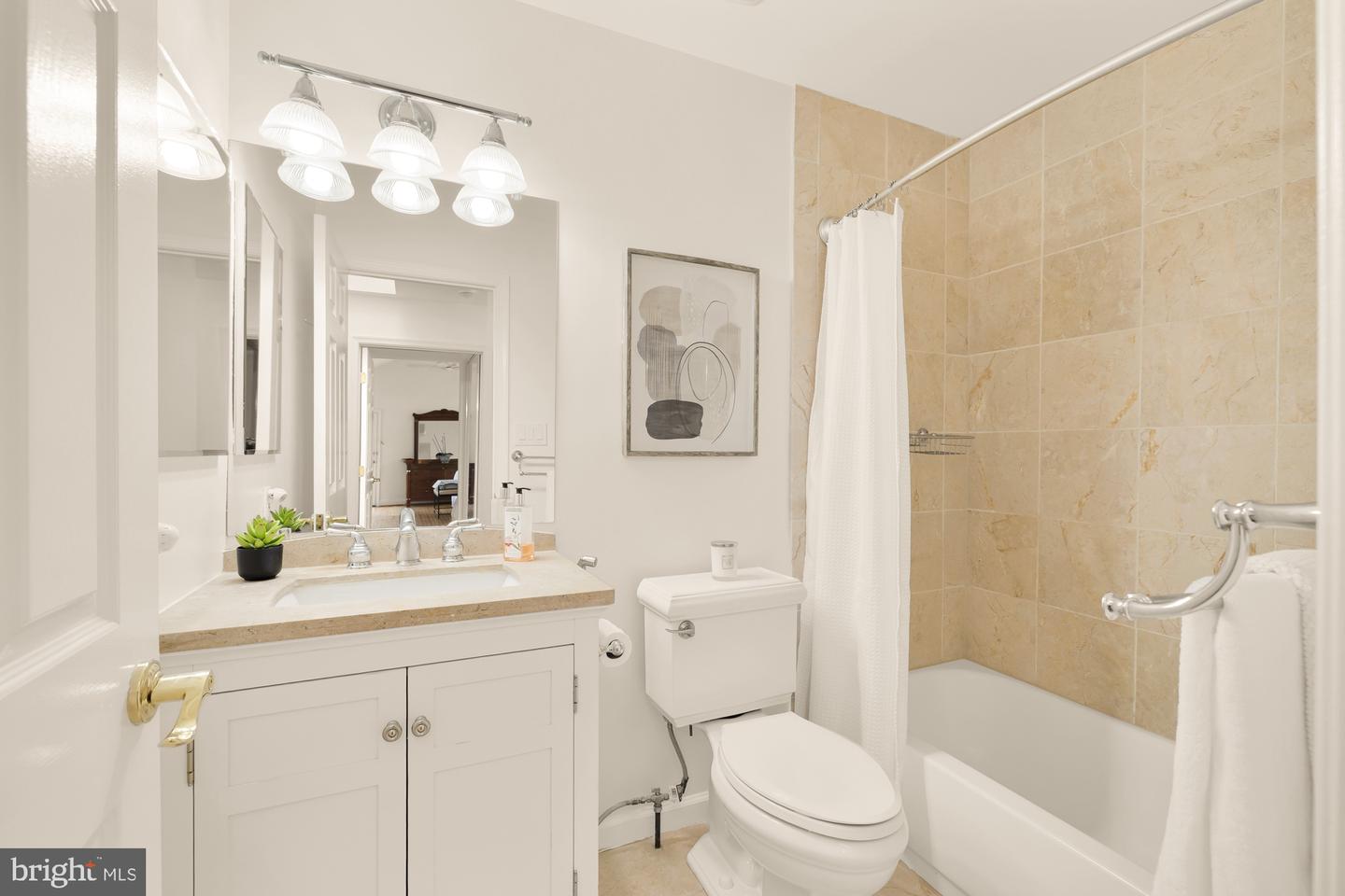 5963 Ranleigh Manor Dr