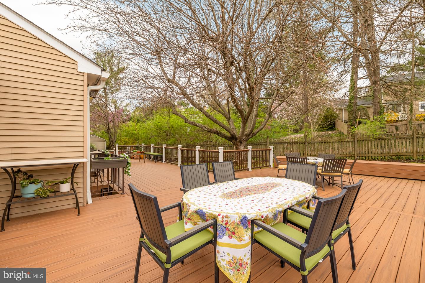 5963 Ranleigh Manor Dr
