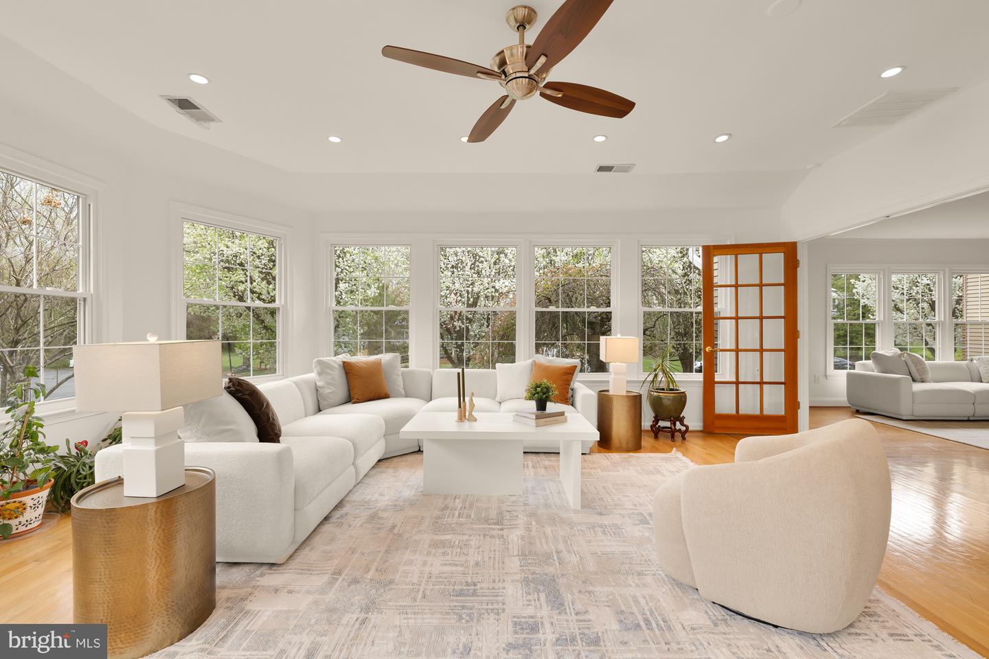5963 Ranleigh Manor Dr