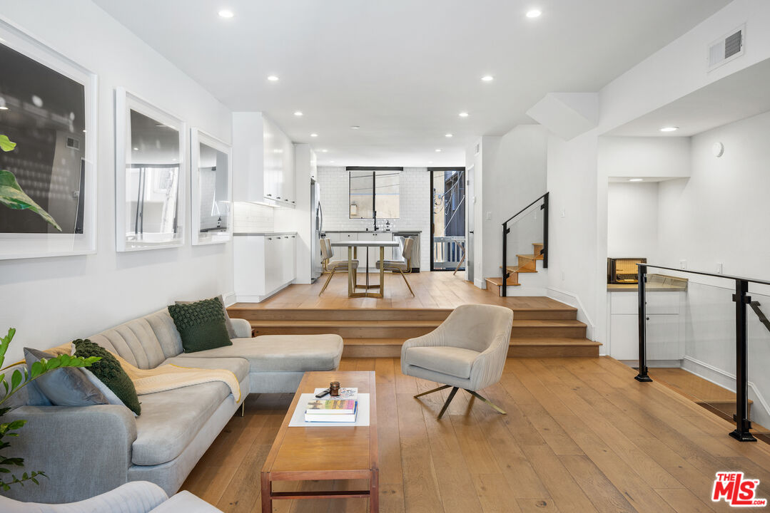 11656 Nebraska Ave Unit: 6