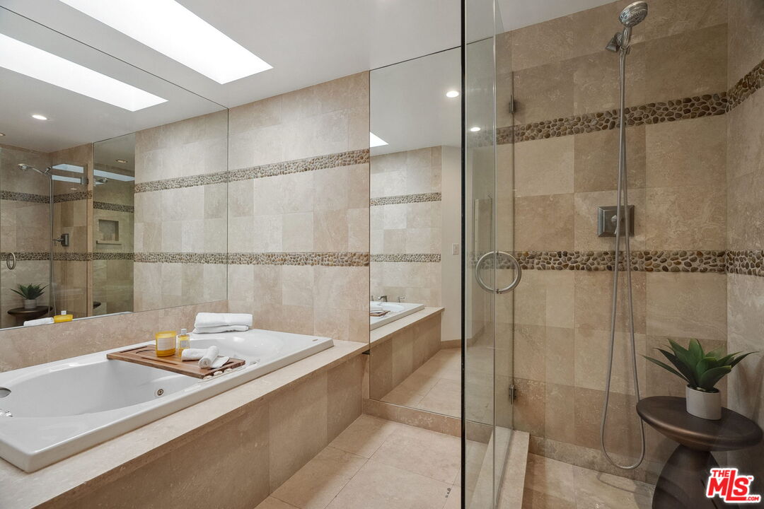 234 S Tower Dr Unit: 2