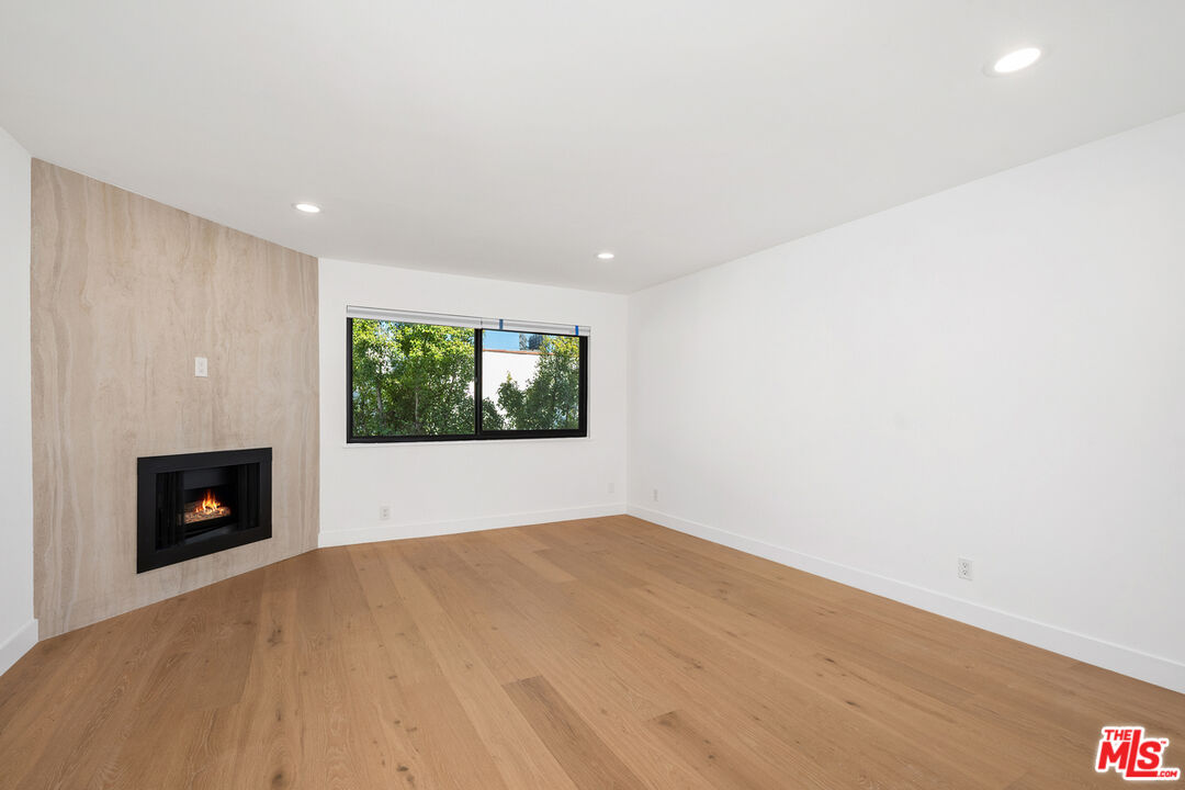 234 S Tower Dr Unit: 2
