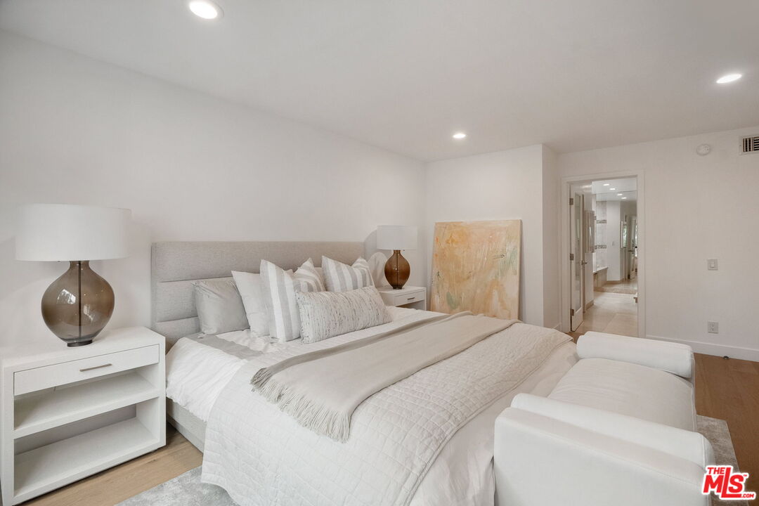 234 S Tower Dr Unit: 2