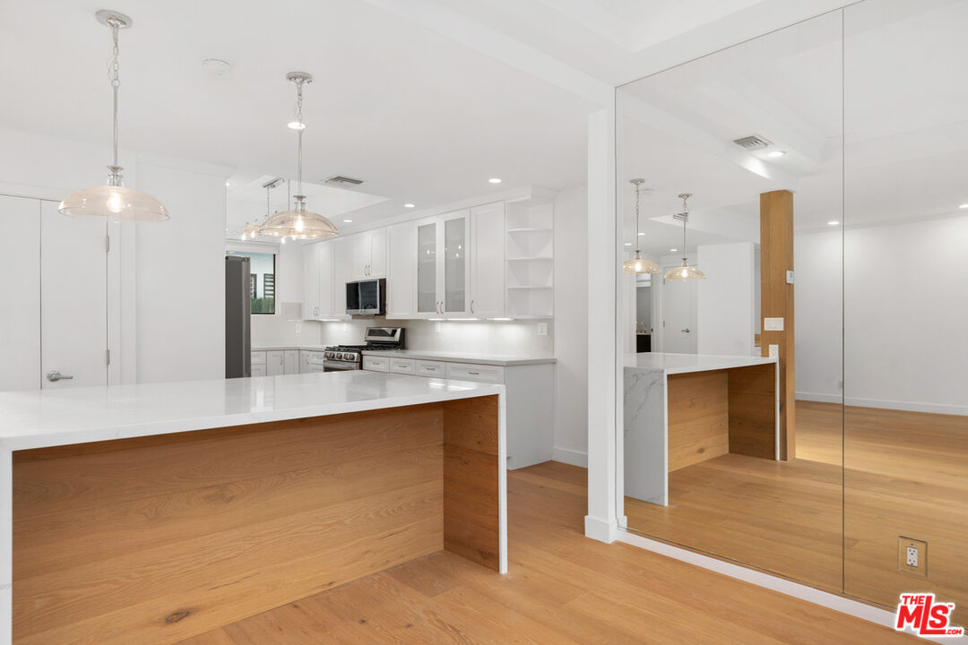 234 S Tower Dr Unit: 2