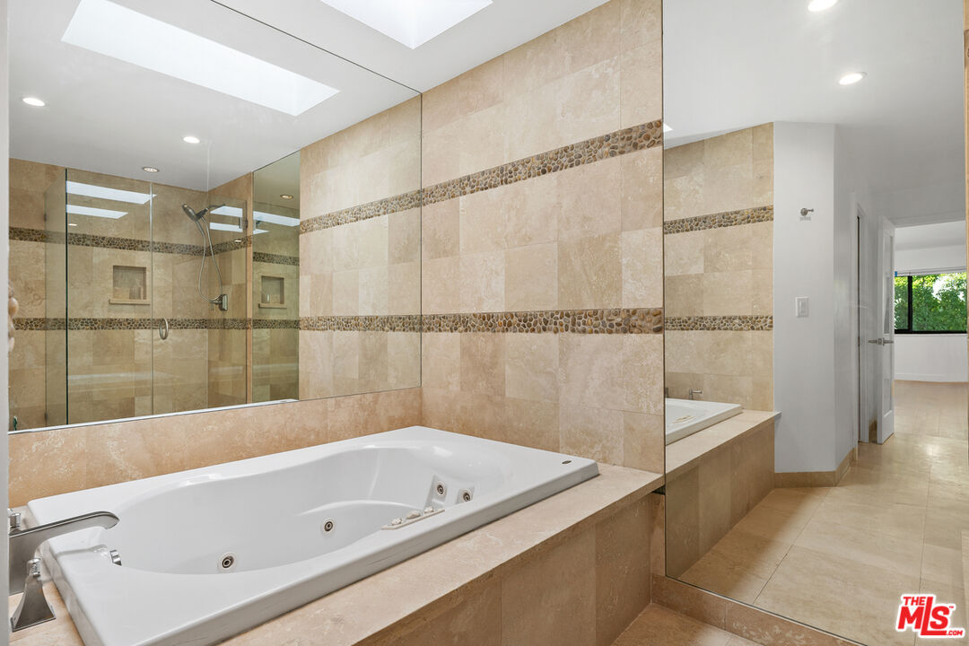 234 S Tower Dr Unit: 2
