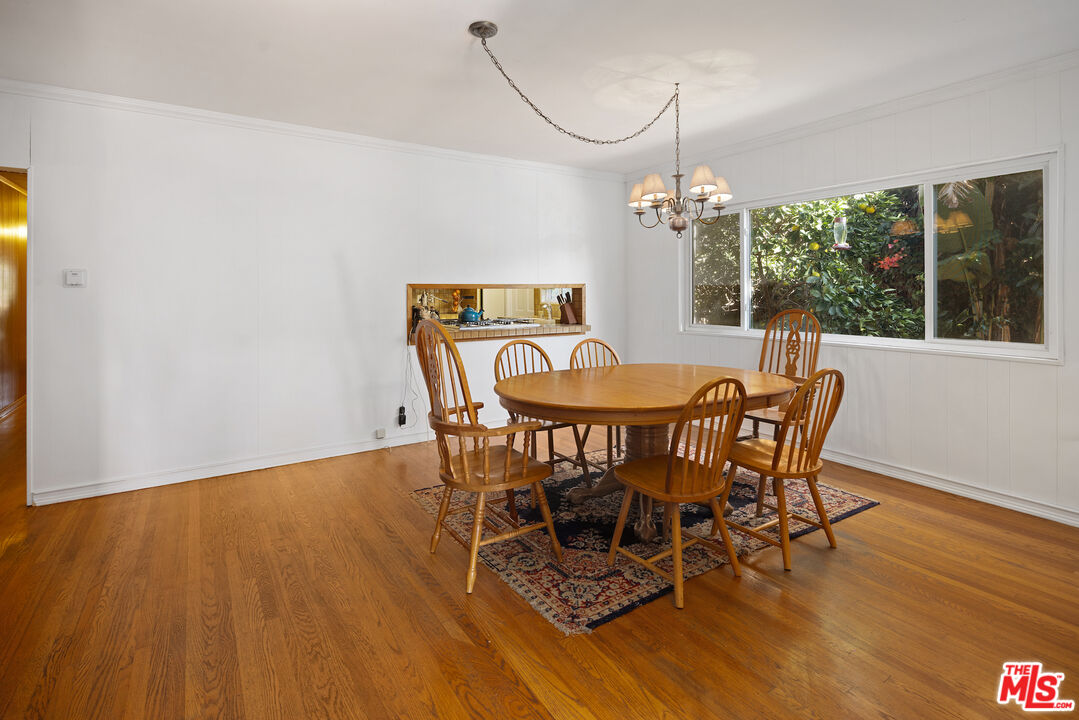 6501 Commodore Sloat Dr