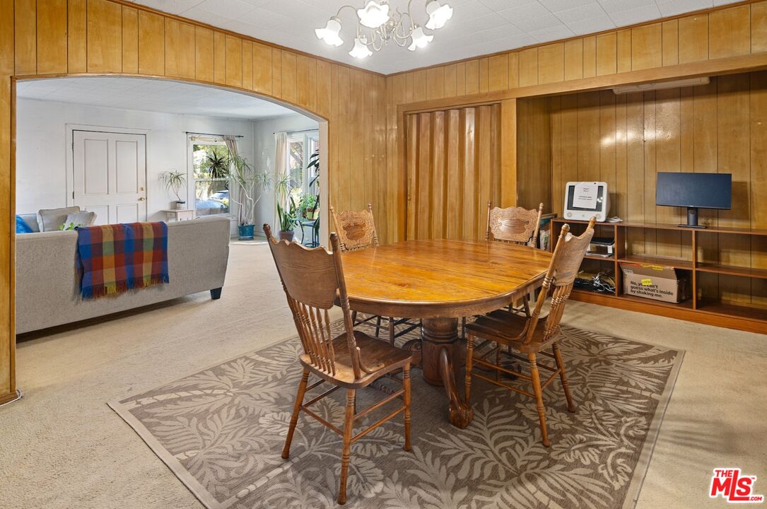 6501 Commodore Sloat Dr