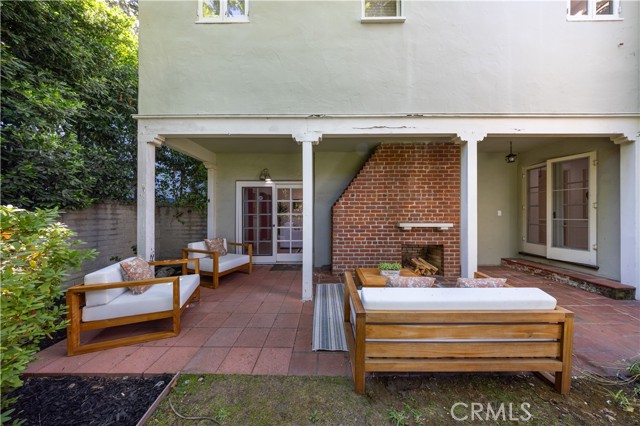 2175 Roanoke RD
