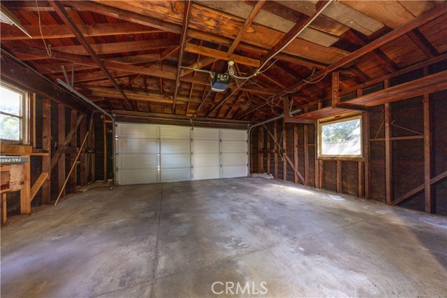 2175 Roanoke RD