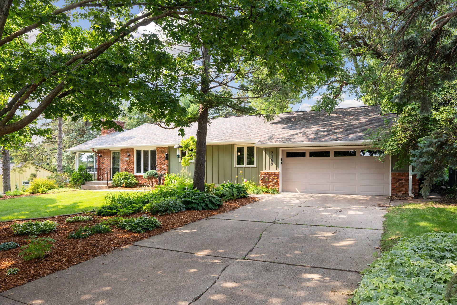 2169 Upper Saint Dennis Road